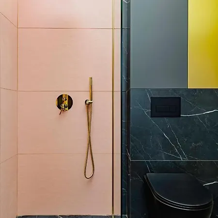 Premium Studio By Alverna Imobiliare Apartment